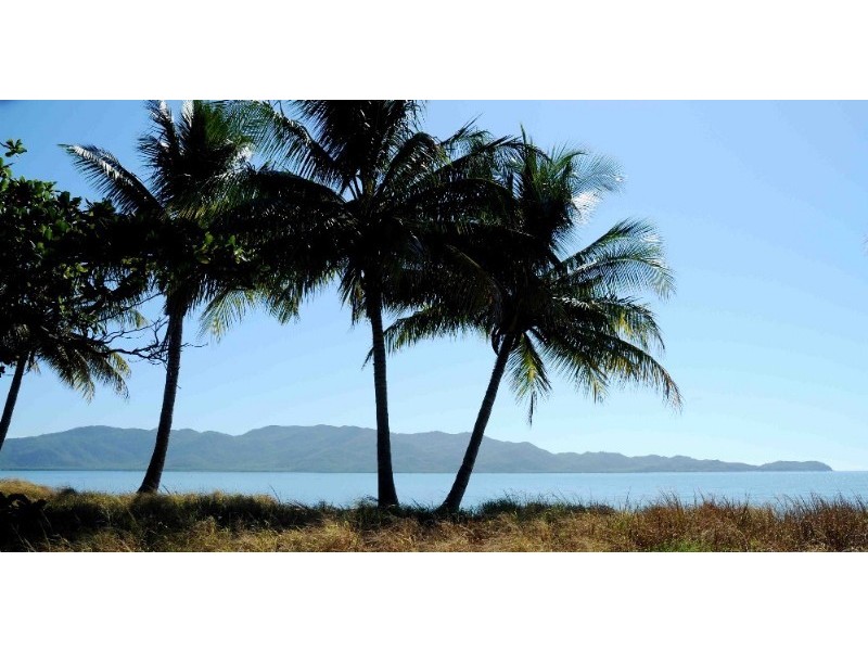 53 The Esplanade, Pallarenda QLD 4810