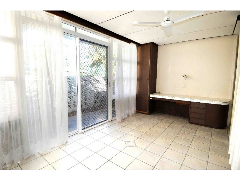 53 The Esplanade, Pallarenda QLD 4810