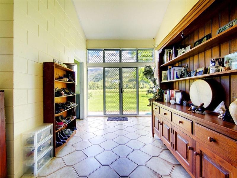 41 Haberecht Road, Majors Creek QLD 4816