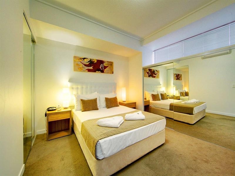 Unit 12 Islington Apartments, Townsville City QLD 4810