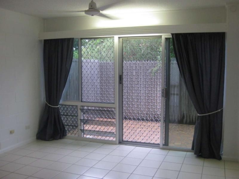 5/19 Ryan Street, North Ward QLD 4810