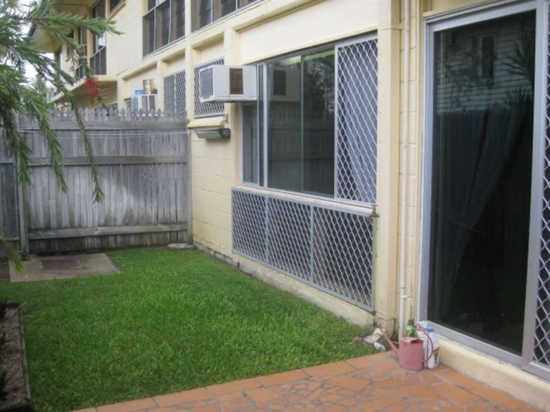 5/19 Ryan Street, North Ward QLD 4810