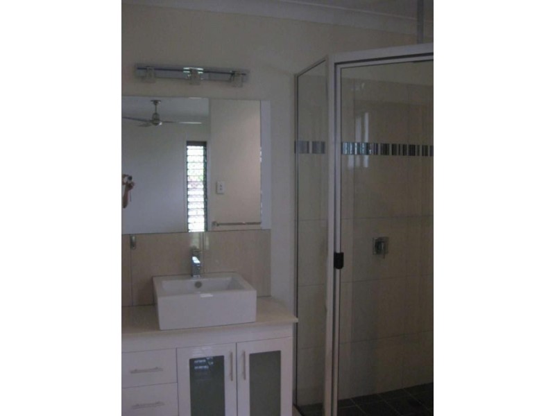 Mount Louisa QLD 4814