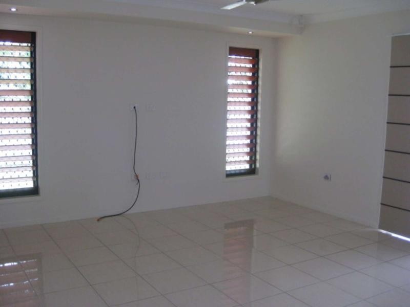 Mount Louisa QLD 4814