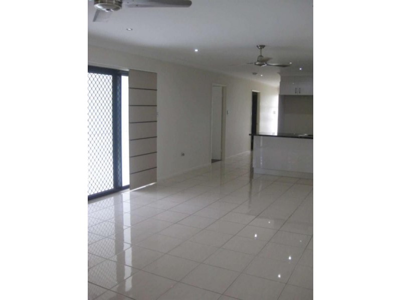 Mount Louisa QLD 4814