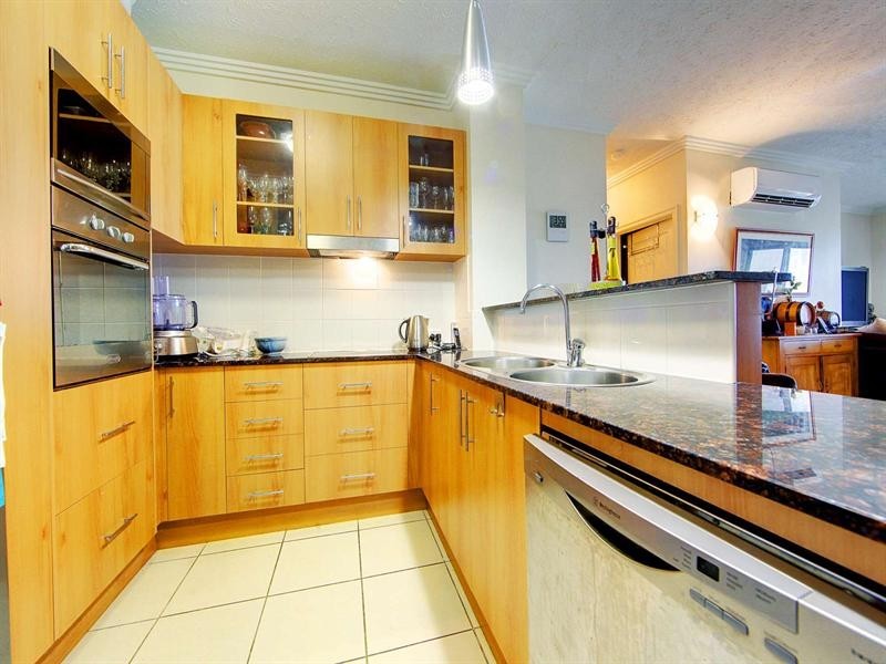 105/3 Melton Terrace, Townsville City QLD 4810