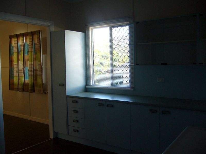 40 Nix Street, West End QLD 4810