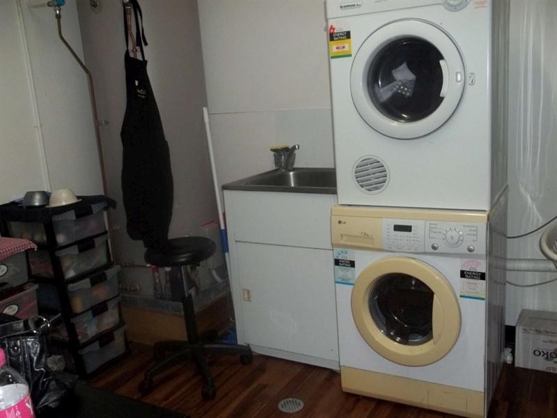 Katie Why Hair Design, Townsville City QLD 4810