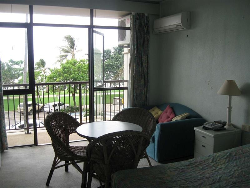 111/75 The Strand, North Ward QLD 4810