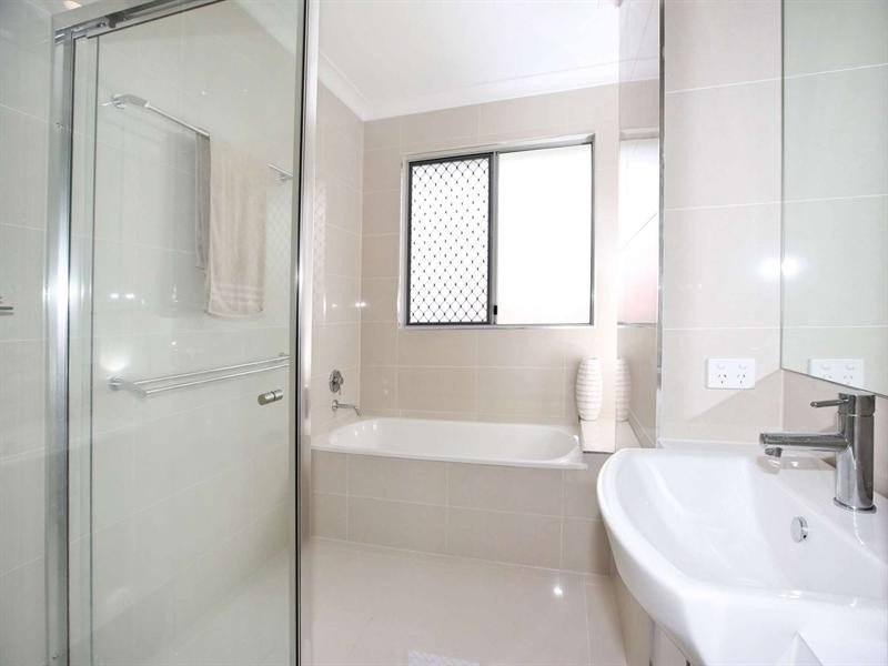 21 Beach Oak Drive, Mount Low QLD 4818