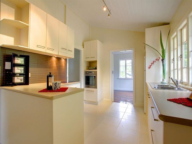 90 Queens Road, Hermit Park QLD 4812