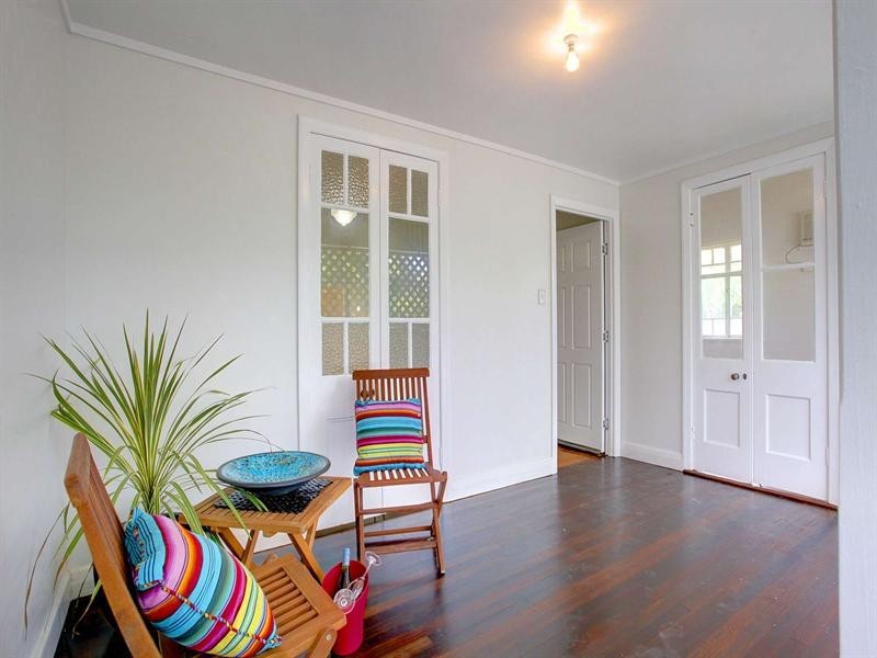 90 Queens Road, Hermit Park QLD 4812