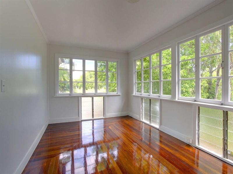 90 Queens Road, Hermit Park QLD 4812