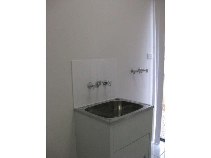 53 Kinnardy Street, Burdell QLD 4818