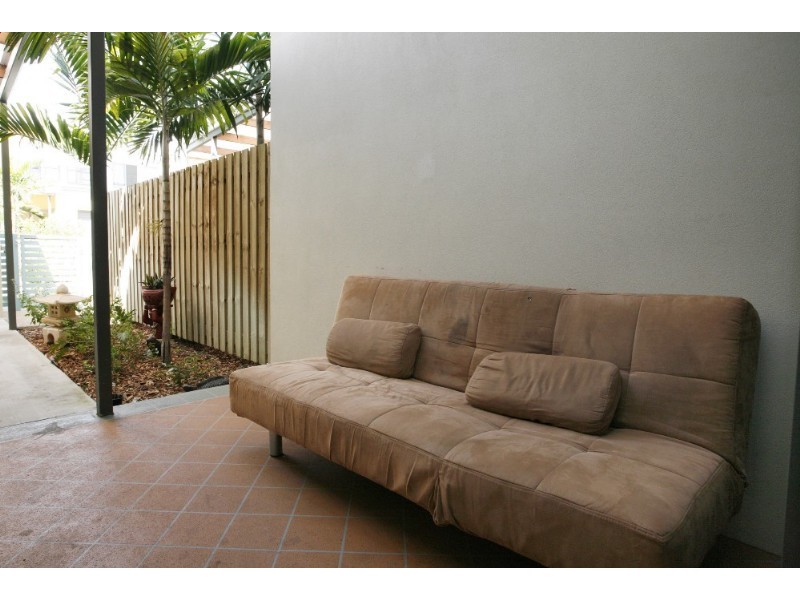 18/66 Davidson Street, South Townsville QLD 4810