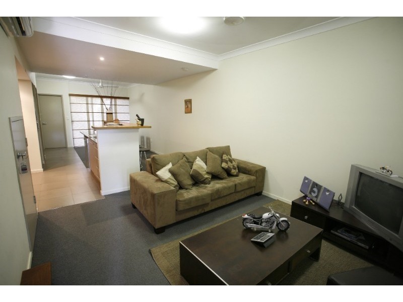 18/66 Davidson Street, South Townsville QLD 4810