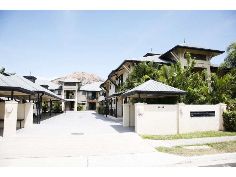 2/48 Mitchell Street, North Ward QLD 4810