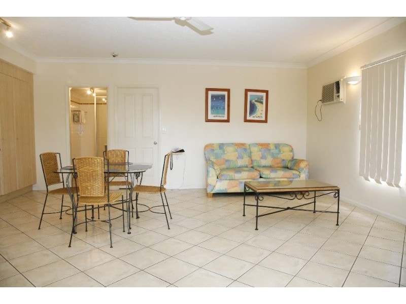 2/48 Mitchell Street, North Ward QLD 4810