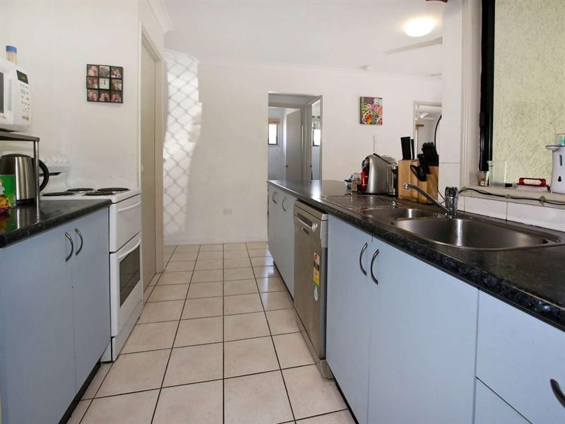 12 Pasadena Place, Kirwan QLD 4817