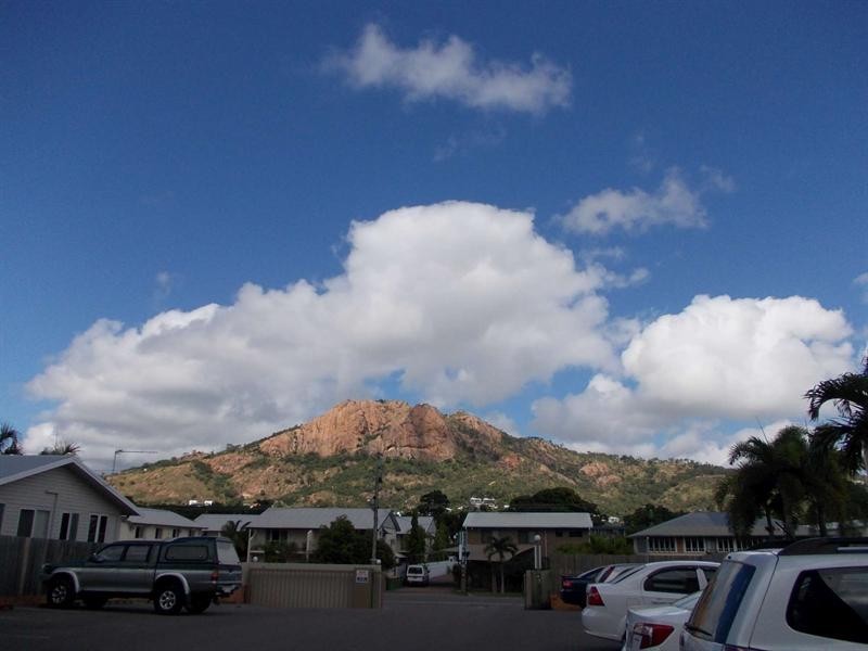 303/75 The Strand, North Ward QLD 4810