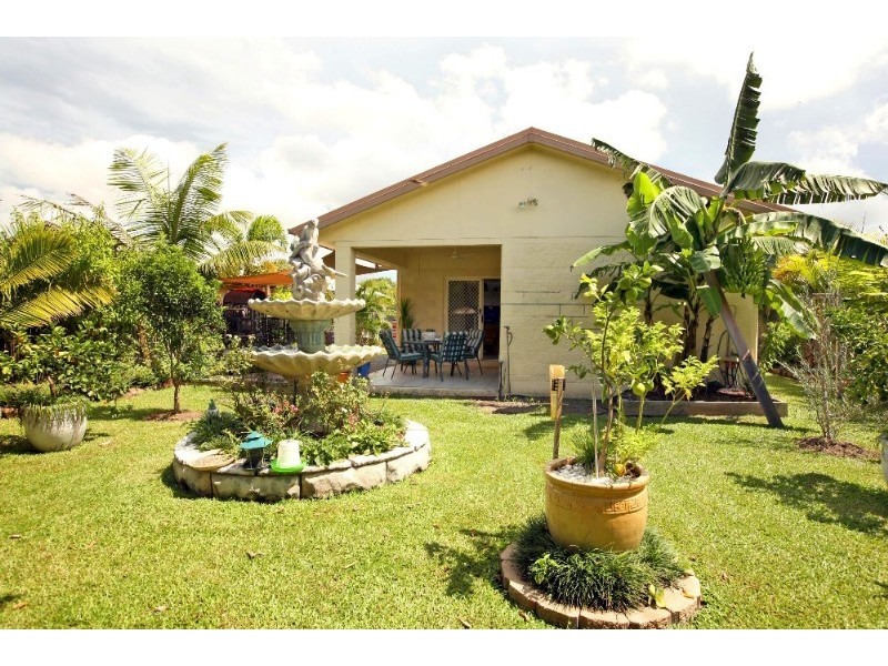 19 Saxby Crescent, Mount Louisa QLD 4814