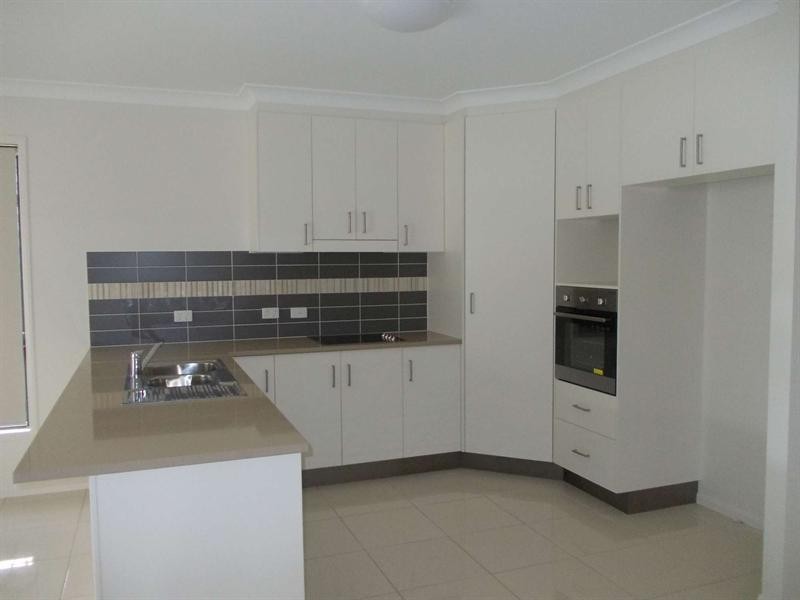 8 Kona Court, Burdell QLD 4818