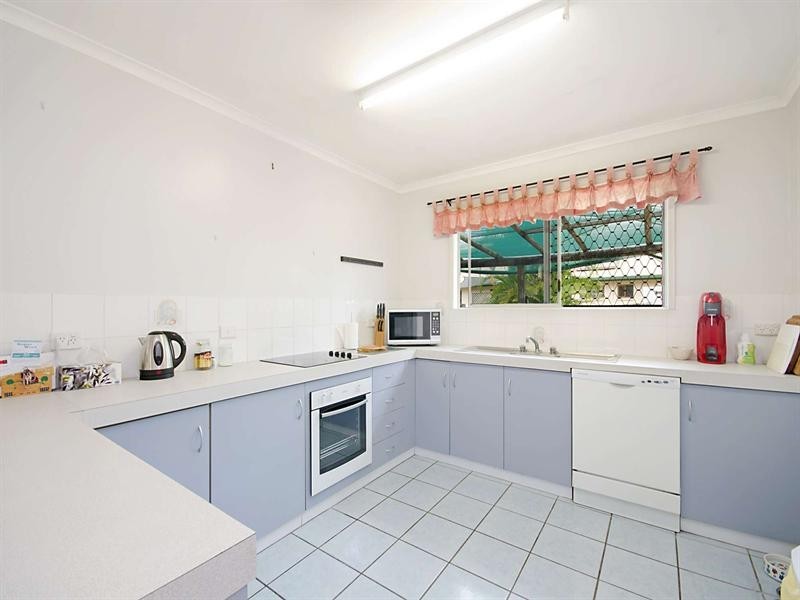 4 Durack Street, Douglas QLD 4814