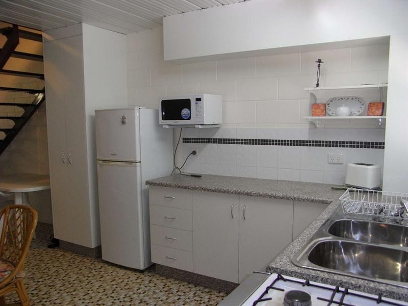 30 Mary Street, West End QLD 4810