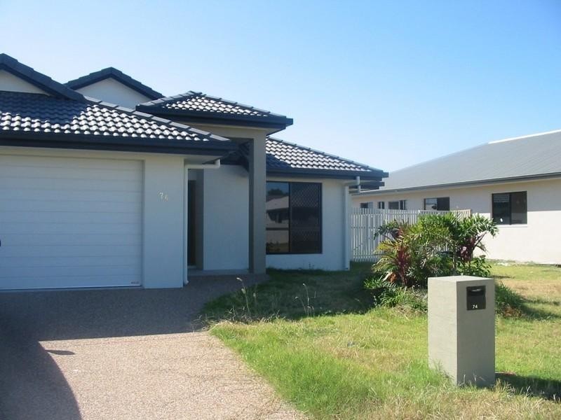 Bushland Beach QLD 4818