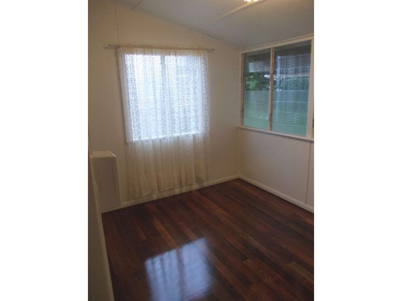 58 Morris Street, West End QLD 4810