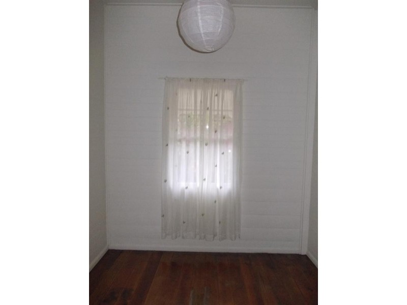 58 Morris Street, West End QLD 4810