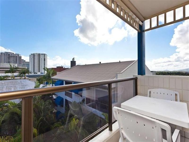 5/270 Walker Street, Townsville City QLD 4810