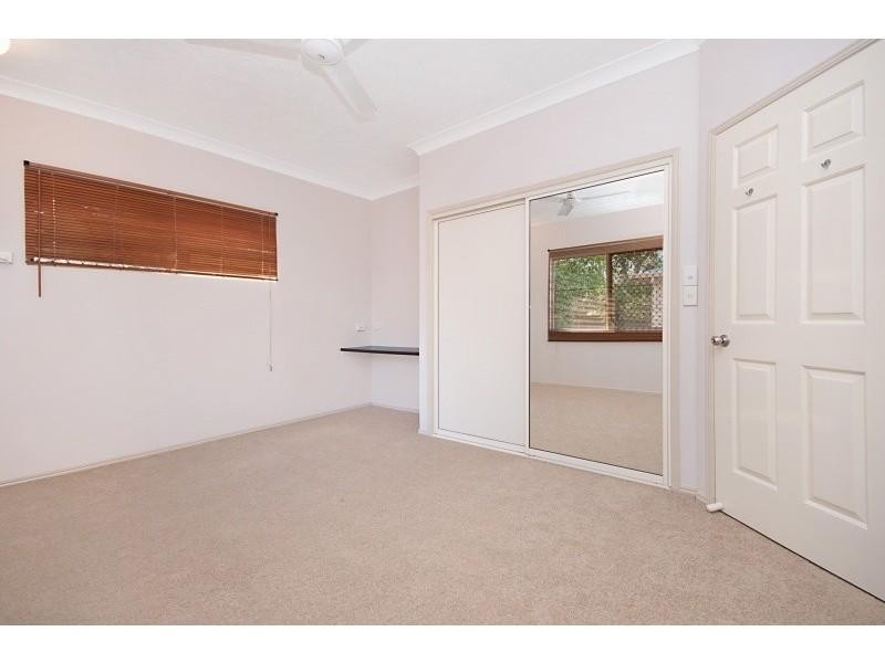 6/2-4 Macrossan Street, South Townsville QLD 4810