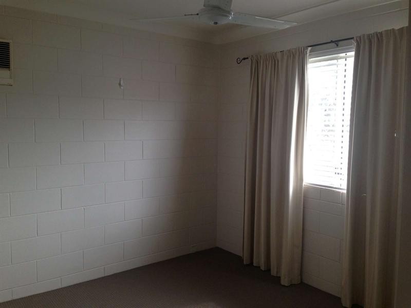 3/36 Henry Street, West End QLD 4810