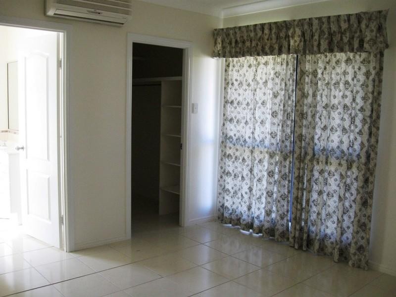 5 Brinkley Court, Mount Louisa QLD 4814