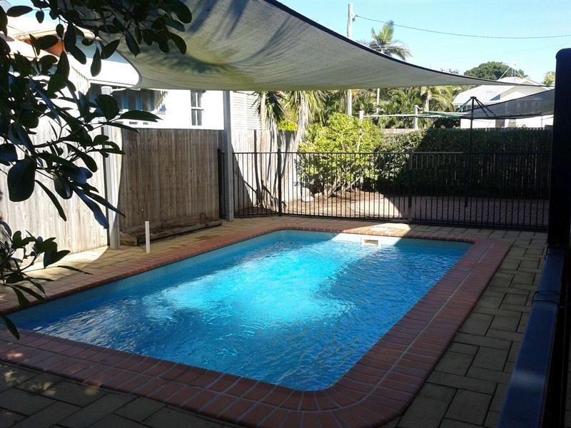 9 Ninth Avenue, Railway Estate QLD 4810