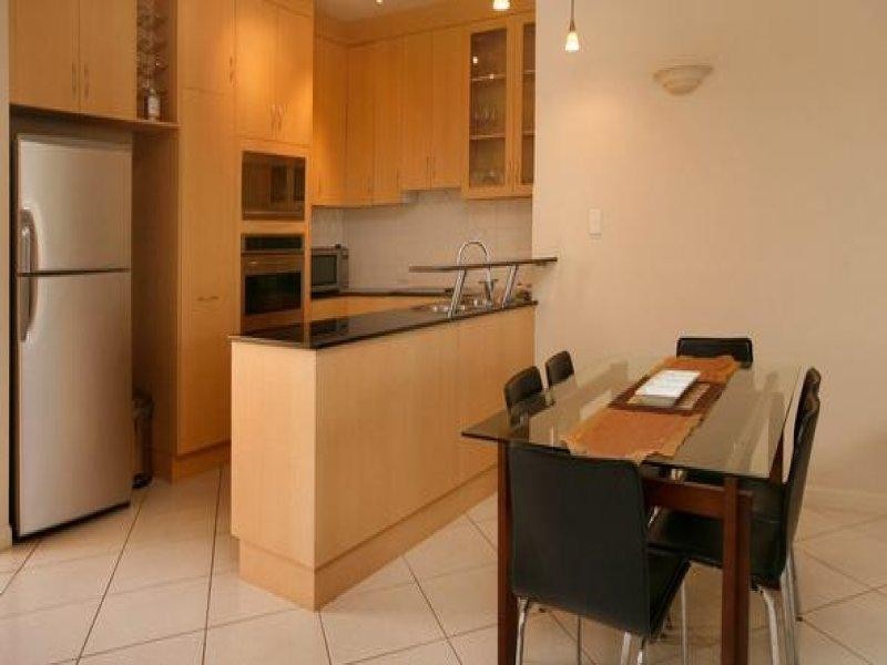 1/1 The Strand, North Ward QLD 4810