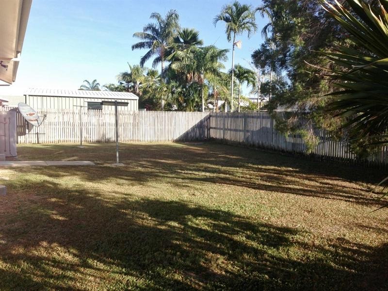 5 Hawthorn Street, Kirwan QLD 4817