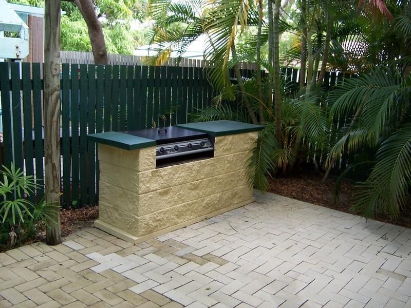 6/104 Cook Street, North Ward QLD 4810