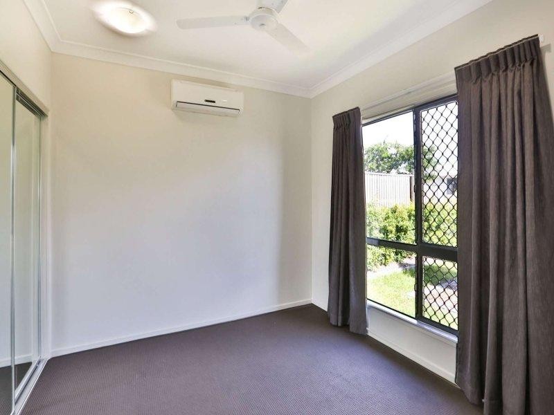 5 Yanooa Court, Bushland Beach QLD 4818