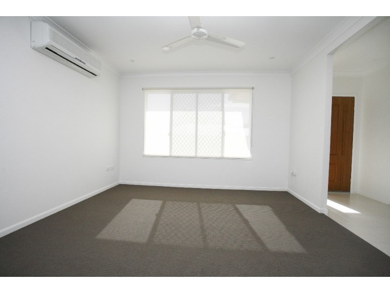 29 Coolaree Drive, Bushland Beach QLD 4818