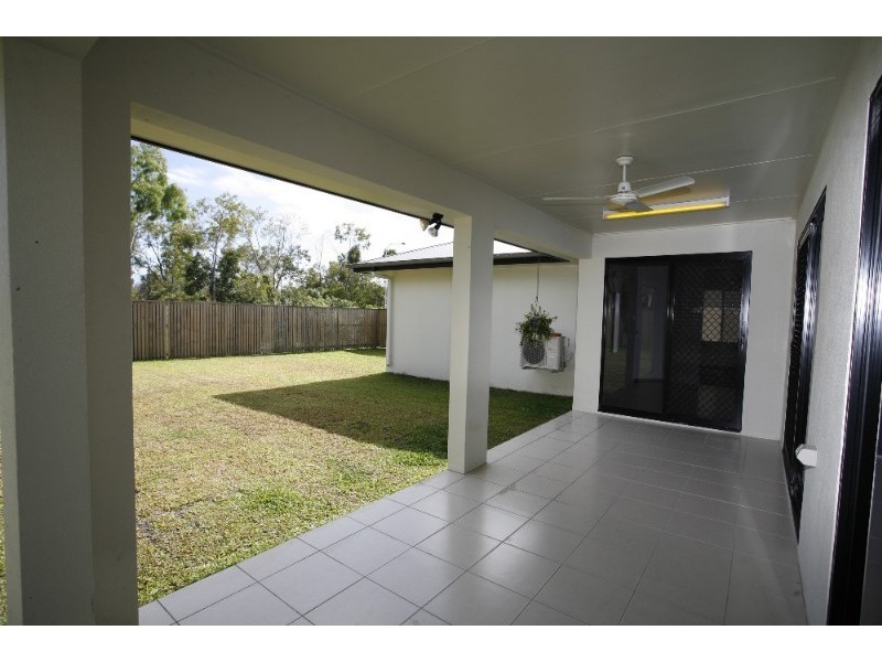 29 Coolaree Drive, Bushland Beach QLD 4818
