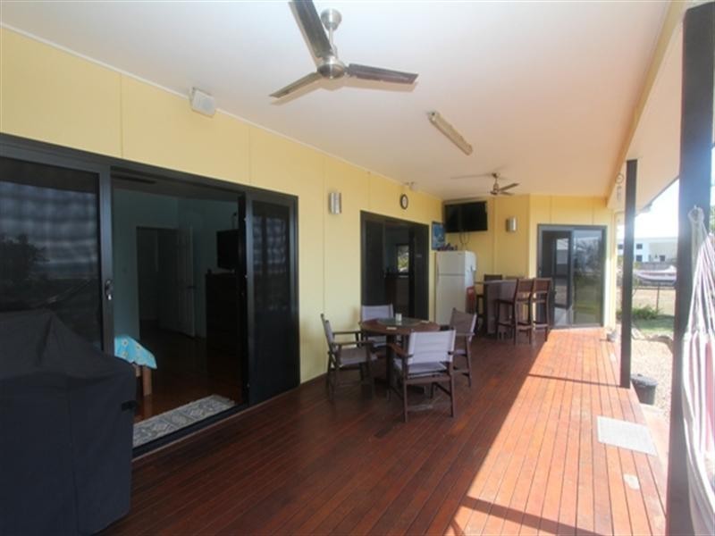 40 Howitson Drive, Balgal Beach QLD 4816