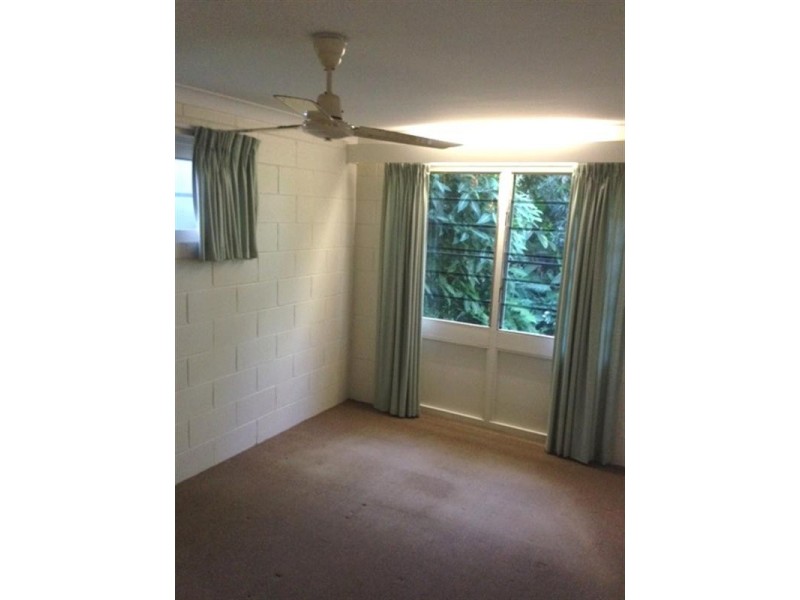 8/114 Cook Street, North Ward QLD 4810