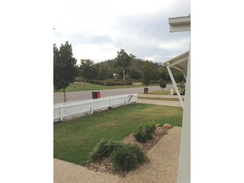 32 Ulysses Drive, Mount Louisa QLD 4814