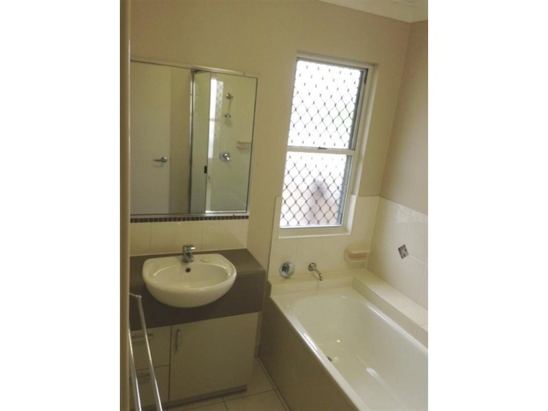 32 Ulysses Drive, Mount Louisa QLD 4814