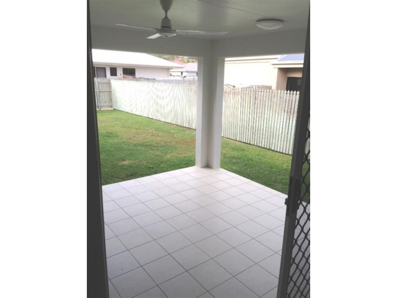 32 Ulysses Drive, Mount Louisa QLD 4814