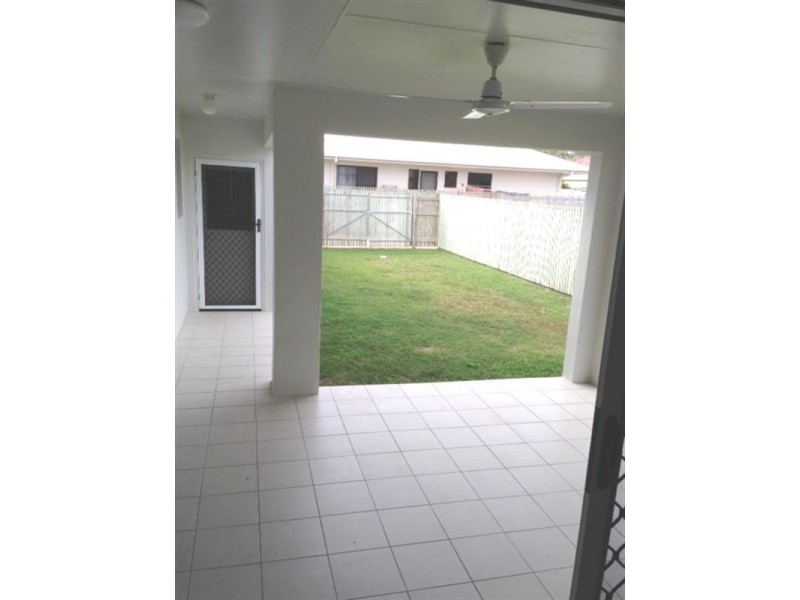 32 Ulysses Drive, Mount Louisa QLD 4814