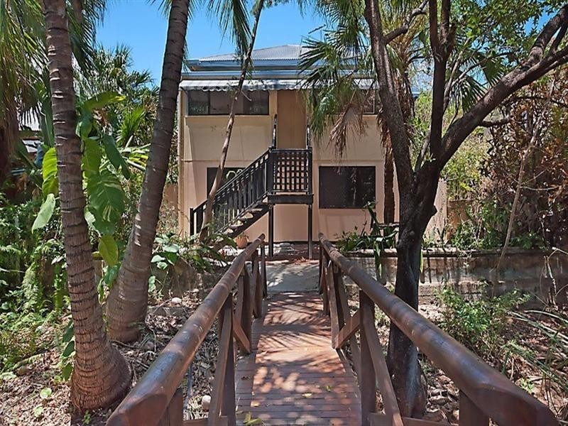 4/12 Knapp Street, Townsville City QLD 4810