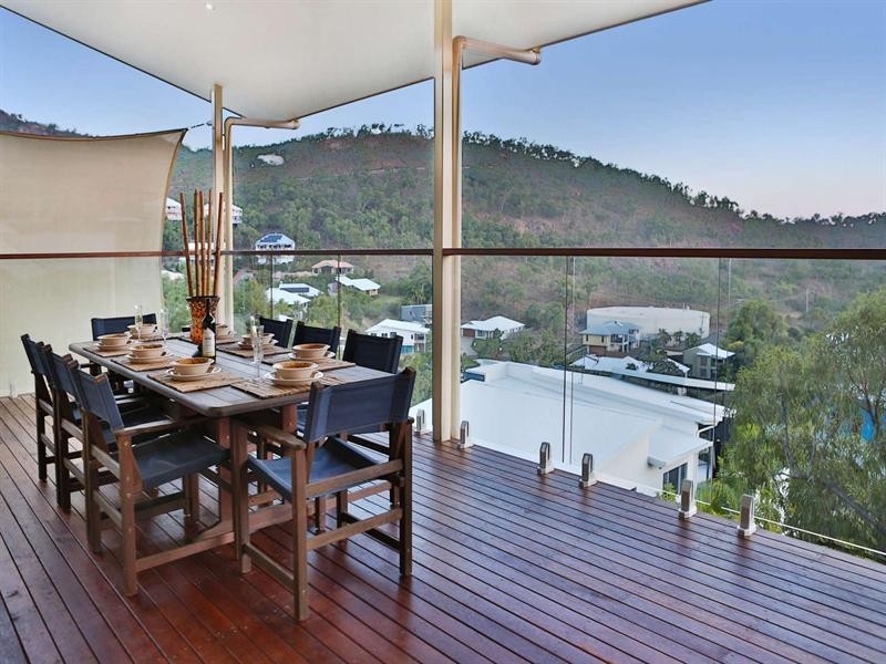 20 The Point, Castle Hill QLD 4810